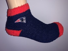 CAMISETA DE FÚTBOL AMERICANO DE LOS PATRIOTAS DE INGLATERRA DE LA NFL LOGOTIPO MUJER TOBILLO PRIMARIO CALCETINES BORROSOS B