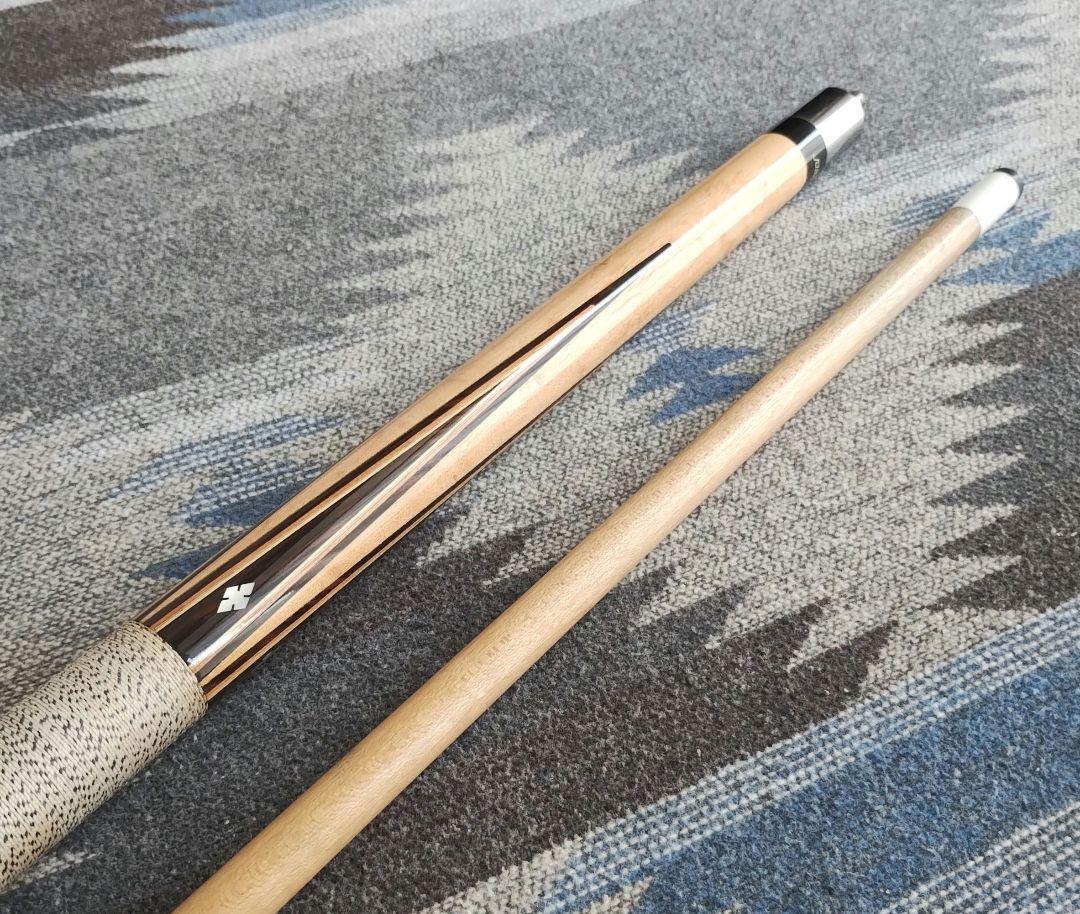 ビリヤード JOSS Custom Cues 1983 White Letter Logo Letter Joss 1983 Custom Cues White Logo bat and shaft