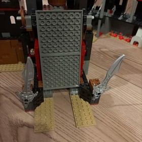 LEGO Knights Kingdom Vladek's Dark Fortress 8877 In 2005 Used W/Manual As Is