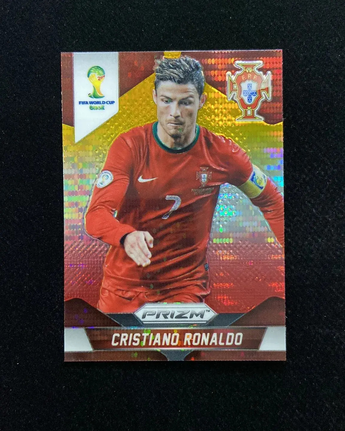 2014 Panini Prizm World Cup Cristiano Ronaldo Yellow ＆ Red Pulsar #161 -EI26
