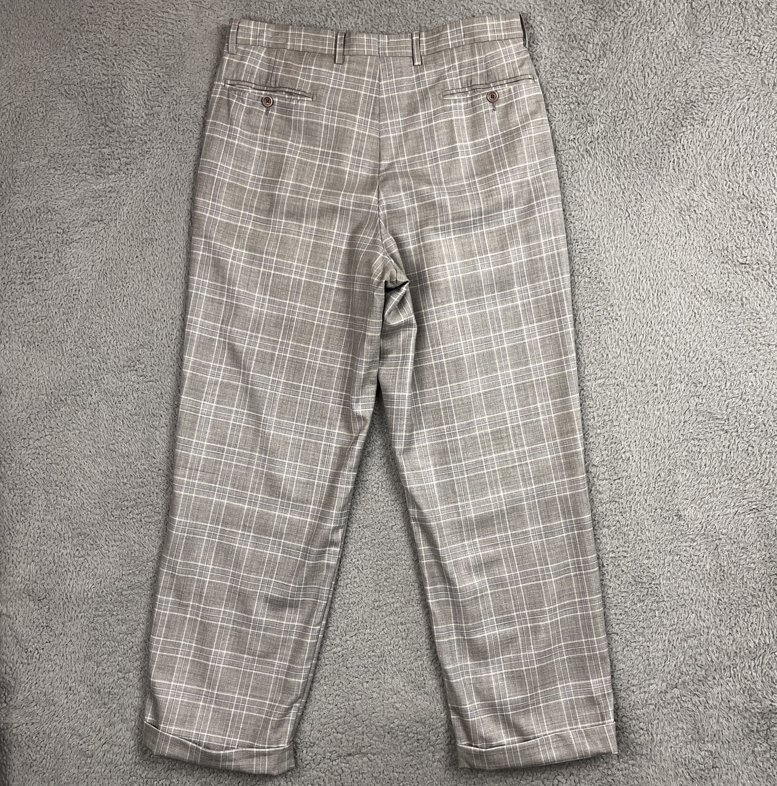 Picture 1 of 24