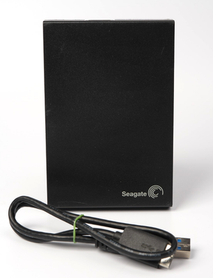 Seagate Srd00f1 Expansion Portable External Hard Drive 500gb for
