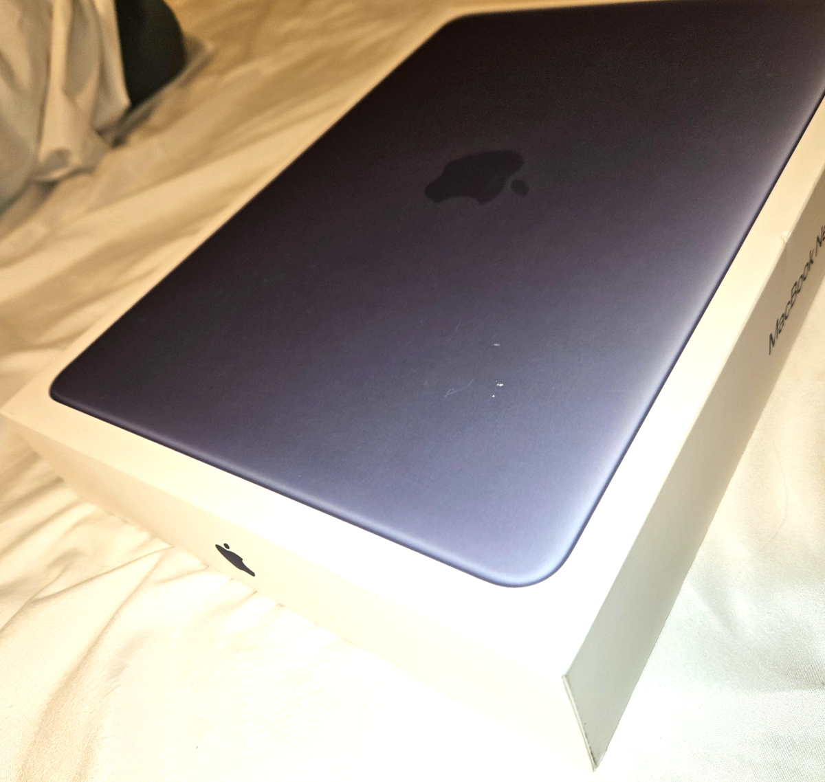 MAC BOOK NEO 13-INCH INDIGO BLUE 8GB MEMORY 256 GB STORAGE LAPTOP