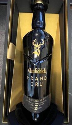 Glenfiddich Grand Cru 23 Year Scotch Empty Bottle & Box Set Display