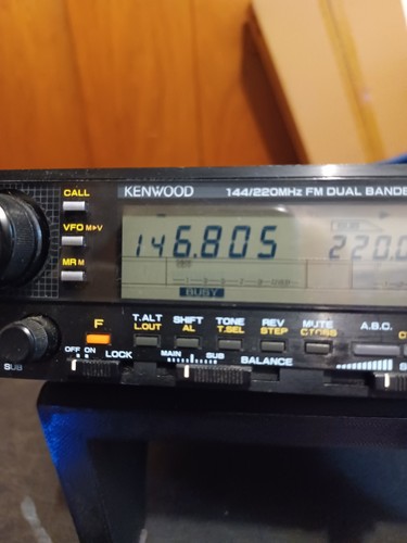 Kenwood TM-631A VHF/220 MHz Mobile Transceiver - Zdjęcie 2 z 12
