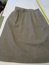 Russ Women's Size 16 Skirt Brown in Color Split back lined Made in USA Preowned