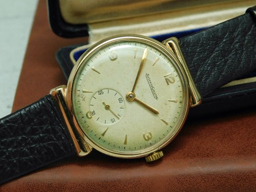 Jaeger LeCoultre "Hooded Lug" 9ct Solid Yellow Gold 1940s Cal.P480 - Picture 2 of 6