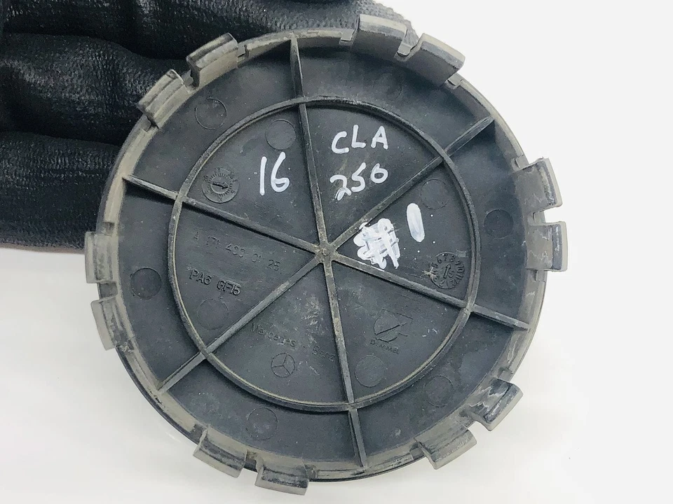 14-17 MERCEDES BENZ CLA250 LLANTA RADIOS TAPA CENTRAL BUJE CAVIDAD CUBIERTA OEM Foto 4 de 4