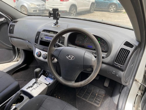 HYUNDAI ELANTRA HD 08/2006-03/2011 GEAR SHIFTER