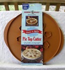 Nordic Ware Pie Top Cutter Leaves & Apples New Reversible 2-in-1 Design USA