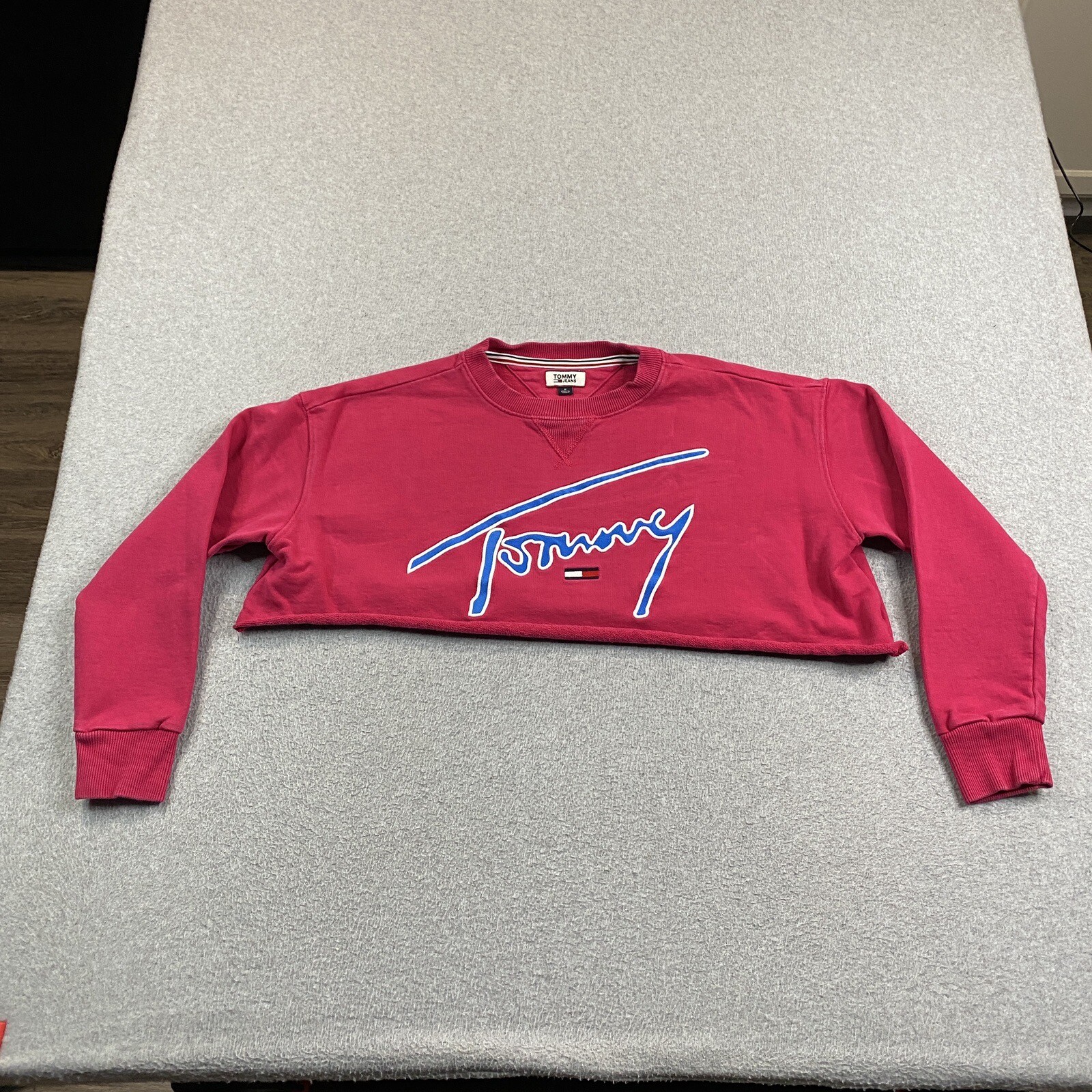 Tommy Hilfiger Sweatshirt Womens Medium Pullover Cut Off Cropped Crop Top Y2K