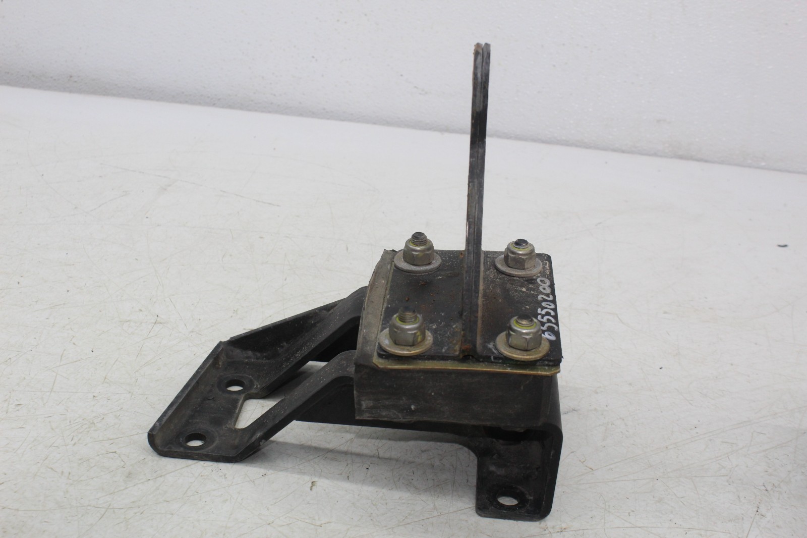 99-01 FERRARI 456 M FRONT BUMPER LEFT MOUNT BRACKET