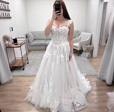 Fashionable Wedding Dresses for Bride A-line Spaghetti Straps Lace up Appliques