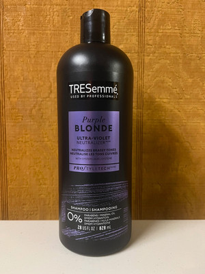 TRESemme Purple Blonde Ultra-Violet Neutralizer Shampoo 28 Oz.