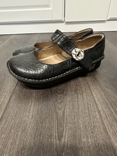 Alegria Paloma Black Mary Jane, Leather,size 38, Embossed Rose