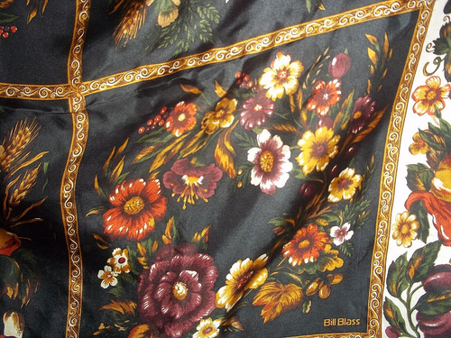 Unique Classy Vntg Find Bill Blass Autumn Silk Handrolled BASHA SCARVES PreOwned - Picture 2 of 10