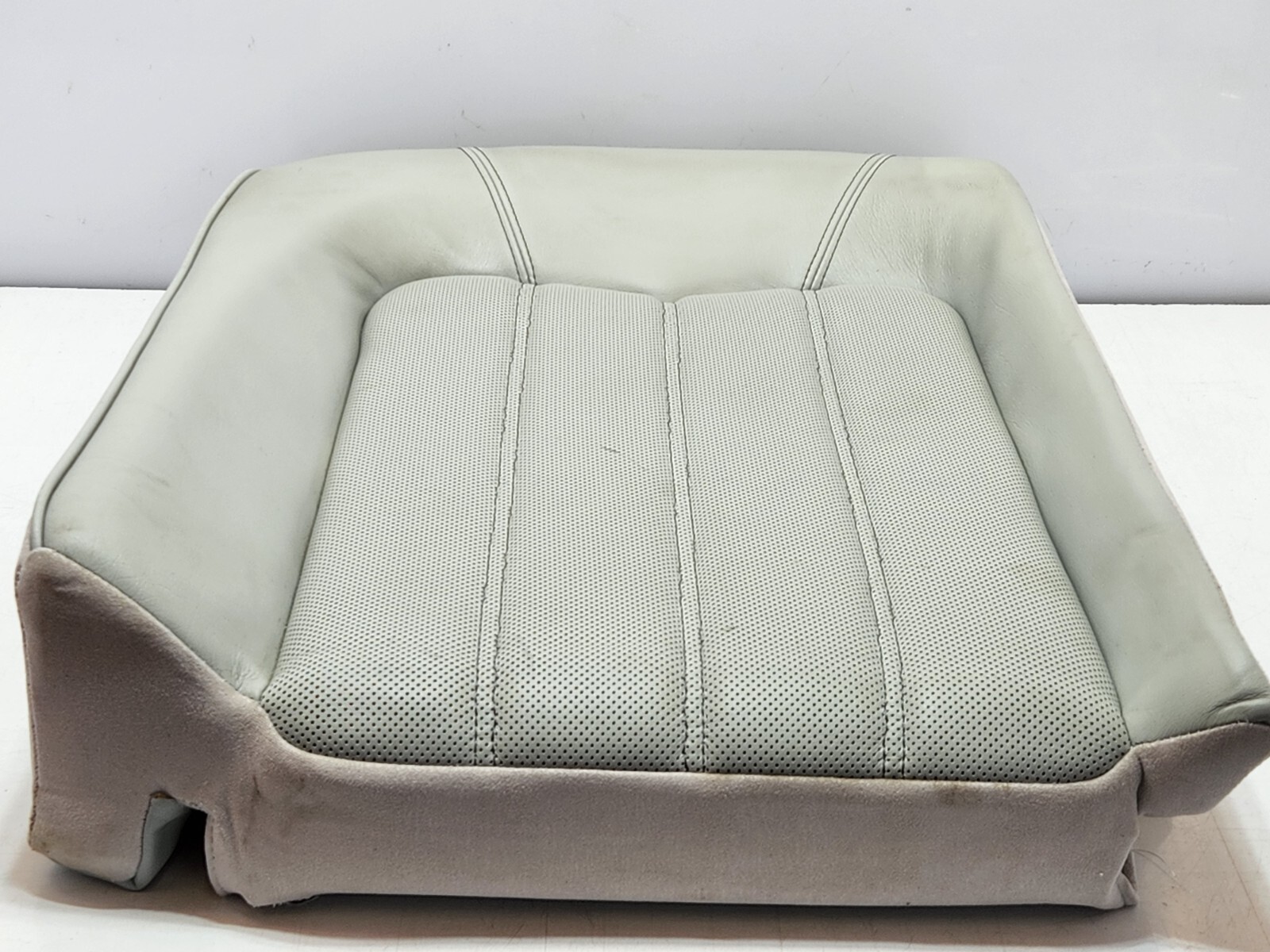 ✅ 03-08 OEM Maserati Quattroporte M139 Rear Left Seat Cushion Top Upper Recline