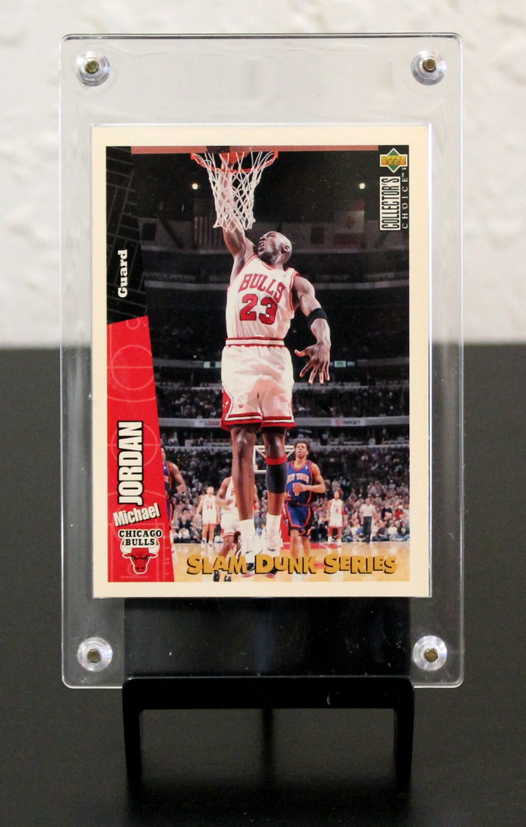 【NBA】Maichael Jordan　カード 1996-97 Skybox Z-Force #179 Michael Jordan PSA 6 Graded Card