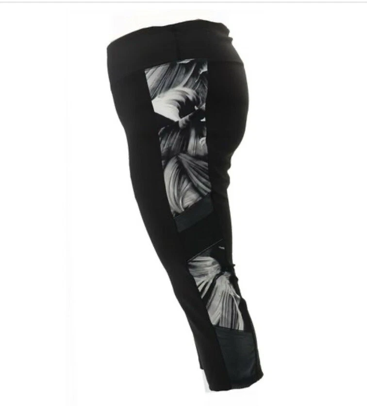 Legging New Balance Isaac Mizrahi Crop Pocket Negro NUEVO A352057 Foto 3 de 4