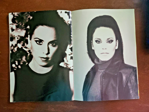 Spice Girls Spice World The Tour Concert Program from 7/27/98 Tinley Park, IL - Bild 15 von 19