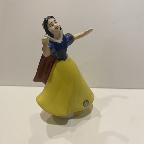DIsney Snow White Salt Pepper Shaker Magnetic Replacement Ceramic China