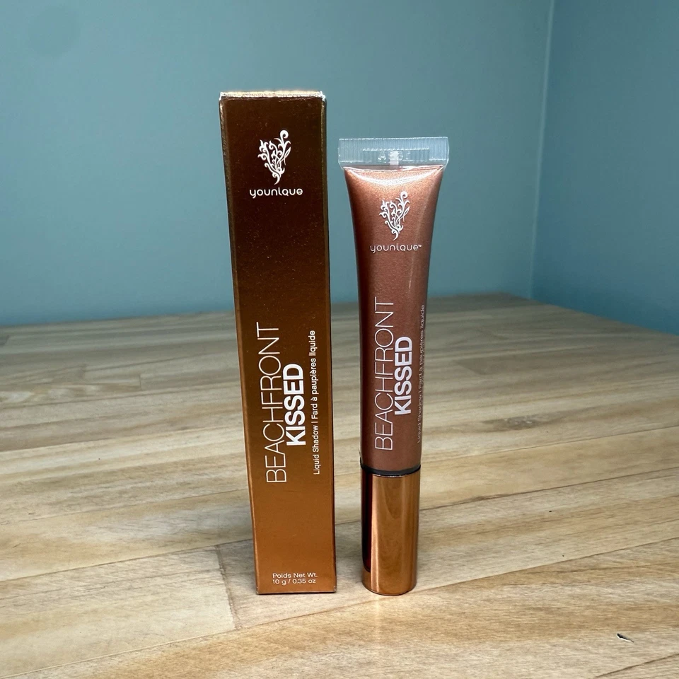 Younique Beachfront Kissed Liquid Eye Shadow Eyeshadow CRYSTAL COVE (Rose Gold) - Image 3 of 4