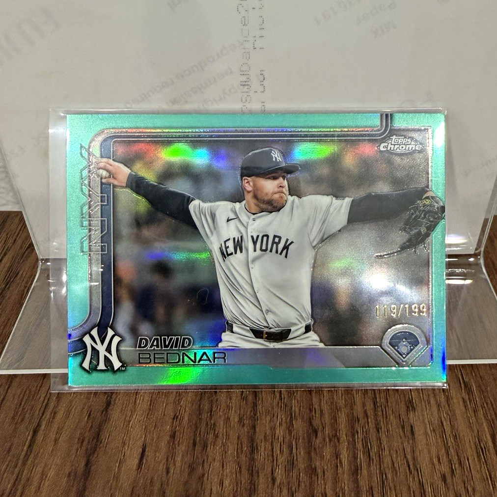 Topps 2025 Chrome Update David Bednar Yankees Aqua Refractor /199 #USC182