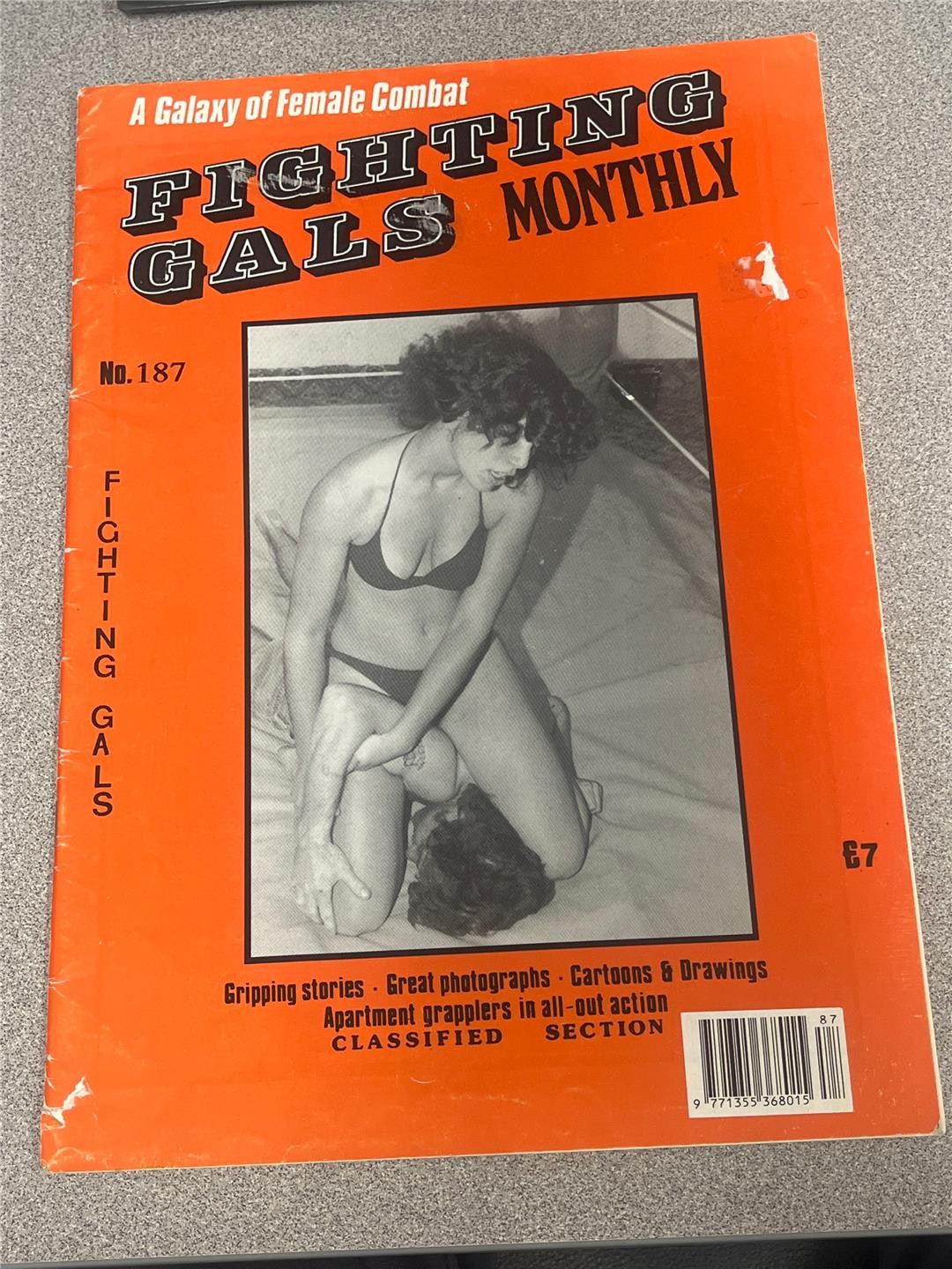 FIGHTING GALS MONTHLY #187 female wrestling boxing muscle magazine (UK)