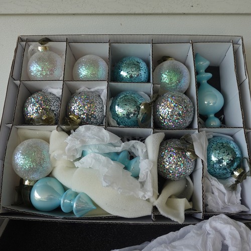 Christmas Coastal Beach Aqua Blue Clear Plastic Glitter Ornaments Decor