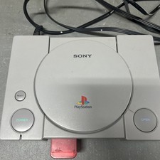 Sony PlayStation 1 Console With Memory Card  Original Cords no controller works