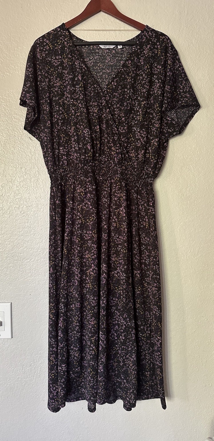 Reitmans black floral v-neck midi dress  smocked waist Size XL