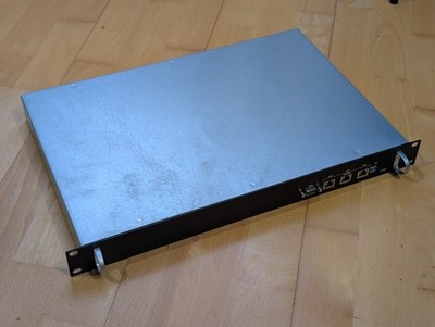 PC Engines APU 2C4 (APU2C4) 4GB RAM 19'' Rackmount