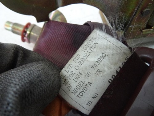 CEINTURE DE SECURITE ARRIERE DROITE Toyota Model-F Bus 2.0 Super (3Y) - Photo 5/5