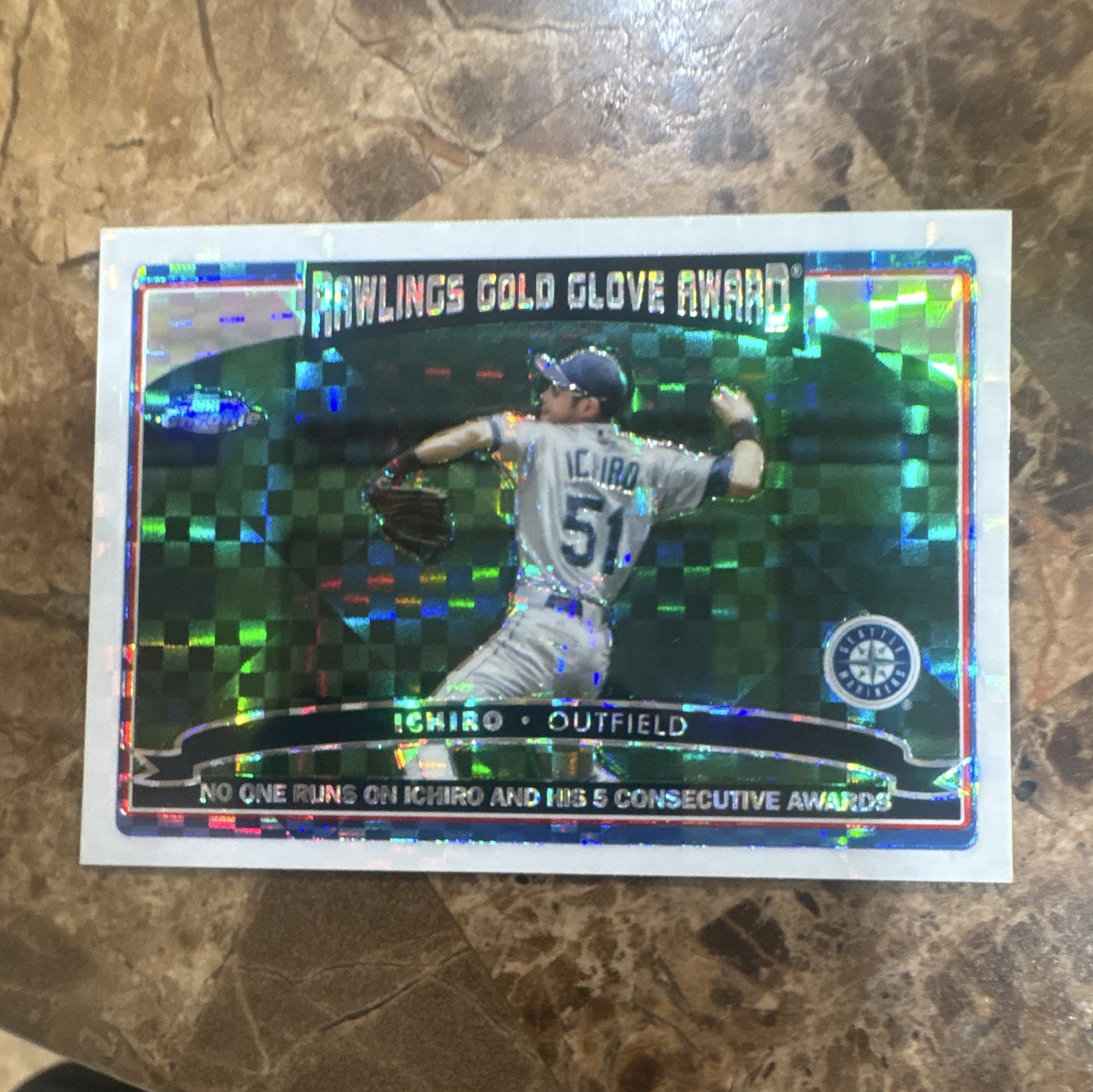 Topps 2006 Topps Chrome Ichiro Suzuki #260 Mariners Rawlings Gold Glove Insert
