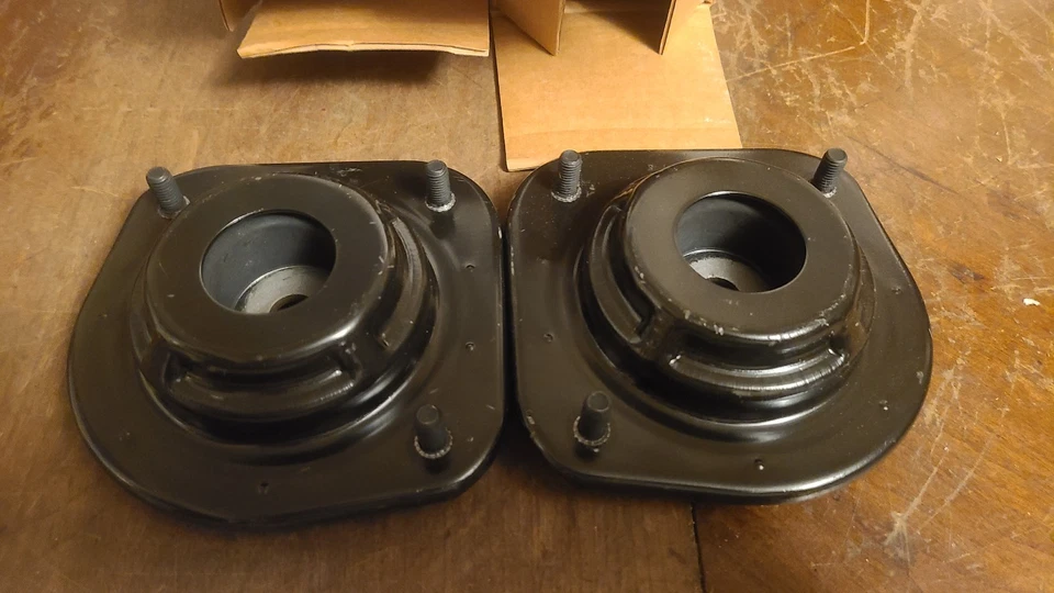 MOPAR 05272226 Rodamiento de soporte de puntal delantero lote de 2 PT Cruiser DODGE neón ¡Sin usar, en caja!! Foto 2 de 3