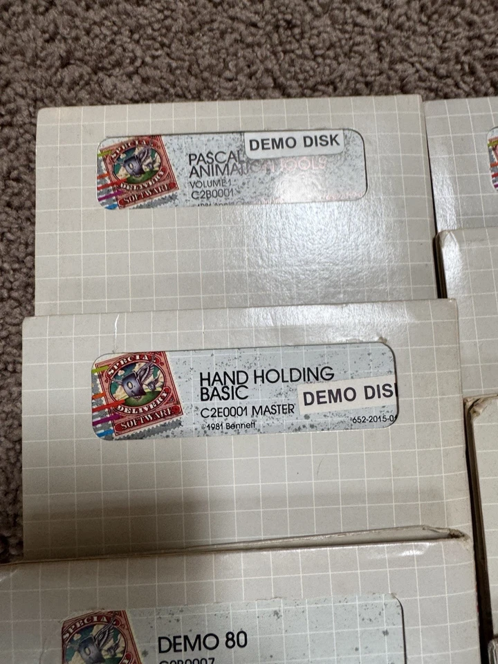 VTG APPLE II RARE DEALER DEMONSTRATION PACKAGE SPECIAL DELIVERY SOFTWARE LOOK - Image 2 of 4