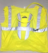 Igloo Gear Reflective Hi Vis Safety Vest With Hydration Pack