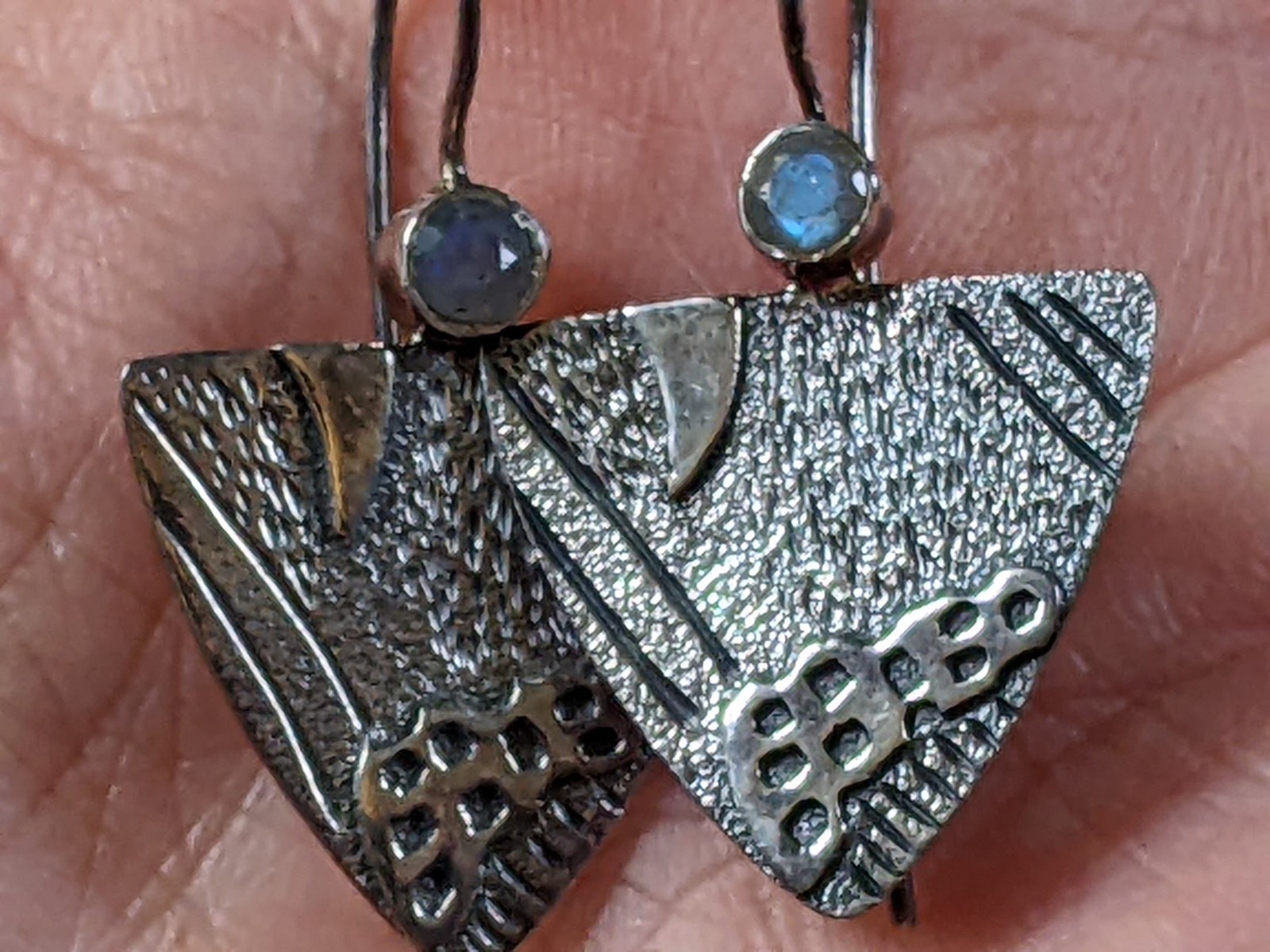 Sterling Silver Embossed Triangle Labradorite Ear… - image 7
