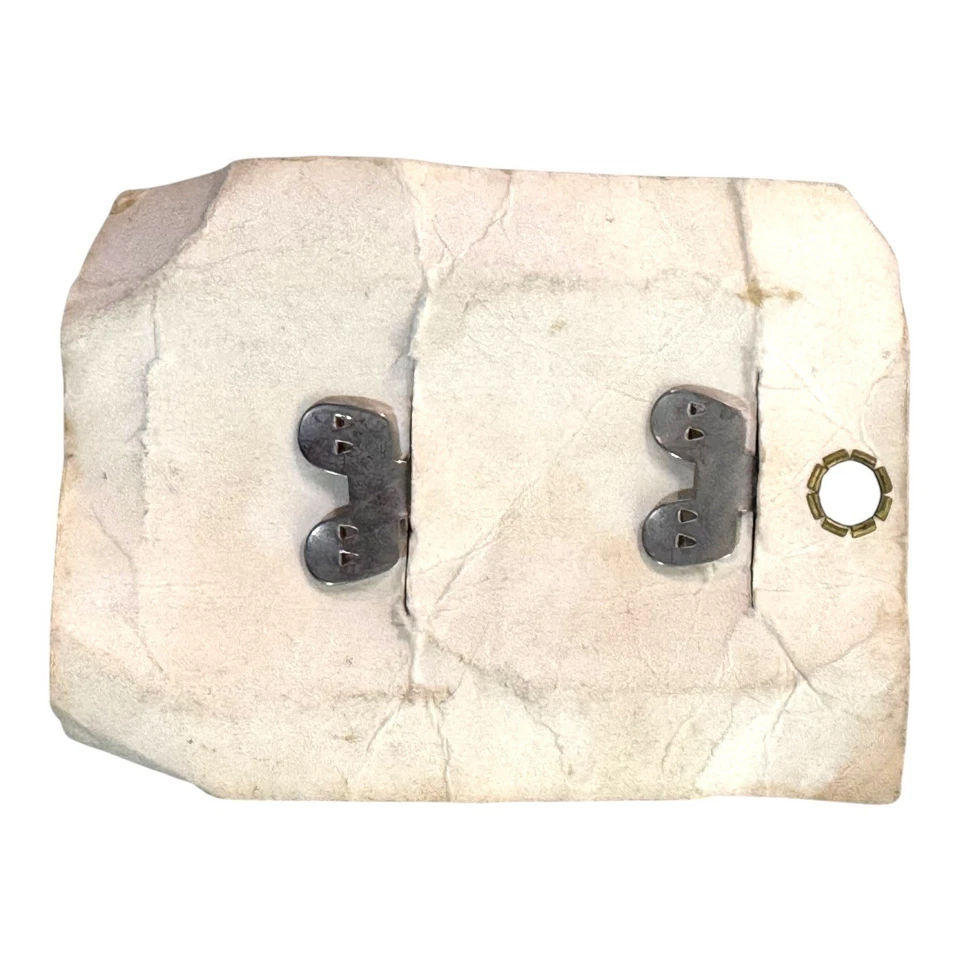 Pinzas para zapatos vintage Mamselle rojo lucite baquelita tortuga Art Deco NUEVO STOCK ANTIGUO Foto 3 de 4