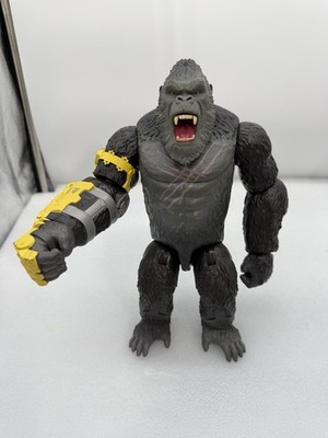 Godzilla X Kong Movie Giant Kong 11 inch Figure w/B.E.A.S.T Glove 2024 Playmates