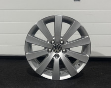 Original VW Passat B6 B7 17 Zoll Alufelge Silber 3C0601025BM 7,5Jx17 ET47