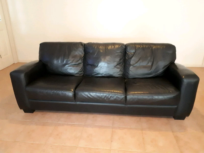 Leather Couches X2 Sofas Gumtree Australia Melbourne