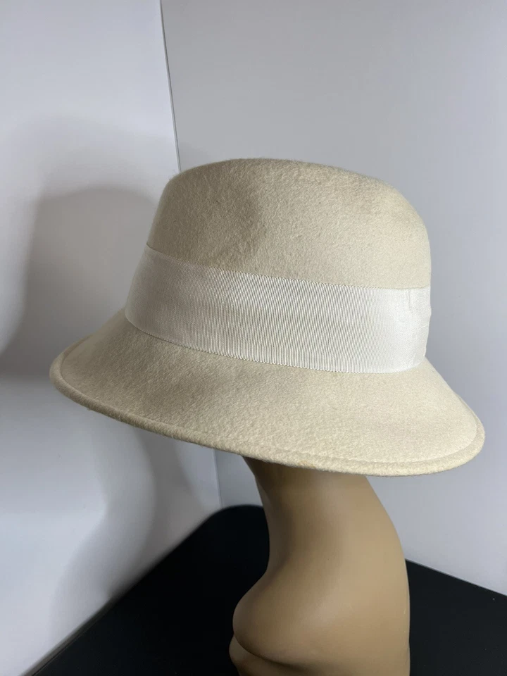 Chapéu vintage Betmar New York branco/marfim 100% lã - Imagem 4 de 4