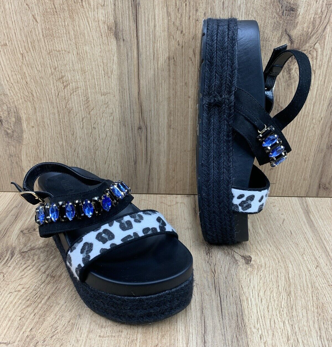Azalea Wang Metro Platform Sandals Shoes Women's Size Black