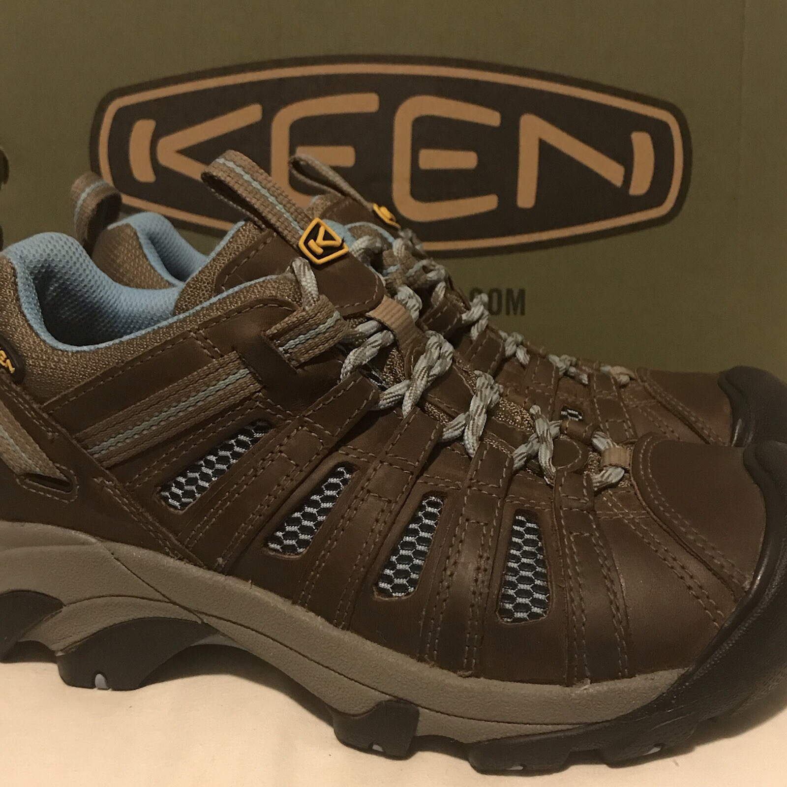 Scarpe da ginnastica NUOVE KEEN da donna taglia 7 M Voyageur blu Brindle Alaska 1011523
