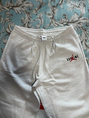 SUPREME JORDAN SWEATPANT (LARGE) (ASH GREY) FW24 TRACK JEAN