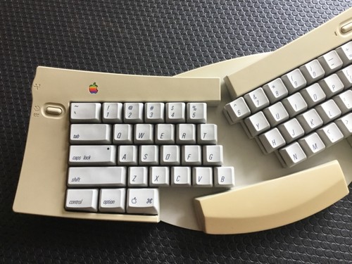 Vintage Apple Adjustable Keyboard M1242 Rare Ergonomic - GS24 - Picture 3 of 8