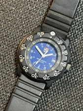 Luminox Women 35mm Quartz Swiss Watch Composite Case For PARTS or REPAIR