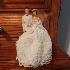 Vintage 1960s Mid Century Bride Groom Wedding Cake Topper Pearls Porcelain MCM