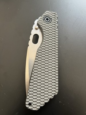 Strider Catalog SMF Hybrid GG (Stonewashed) GREY RWL-34 Pocket Knife